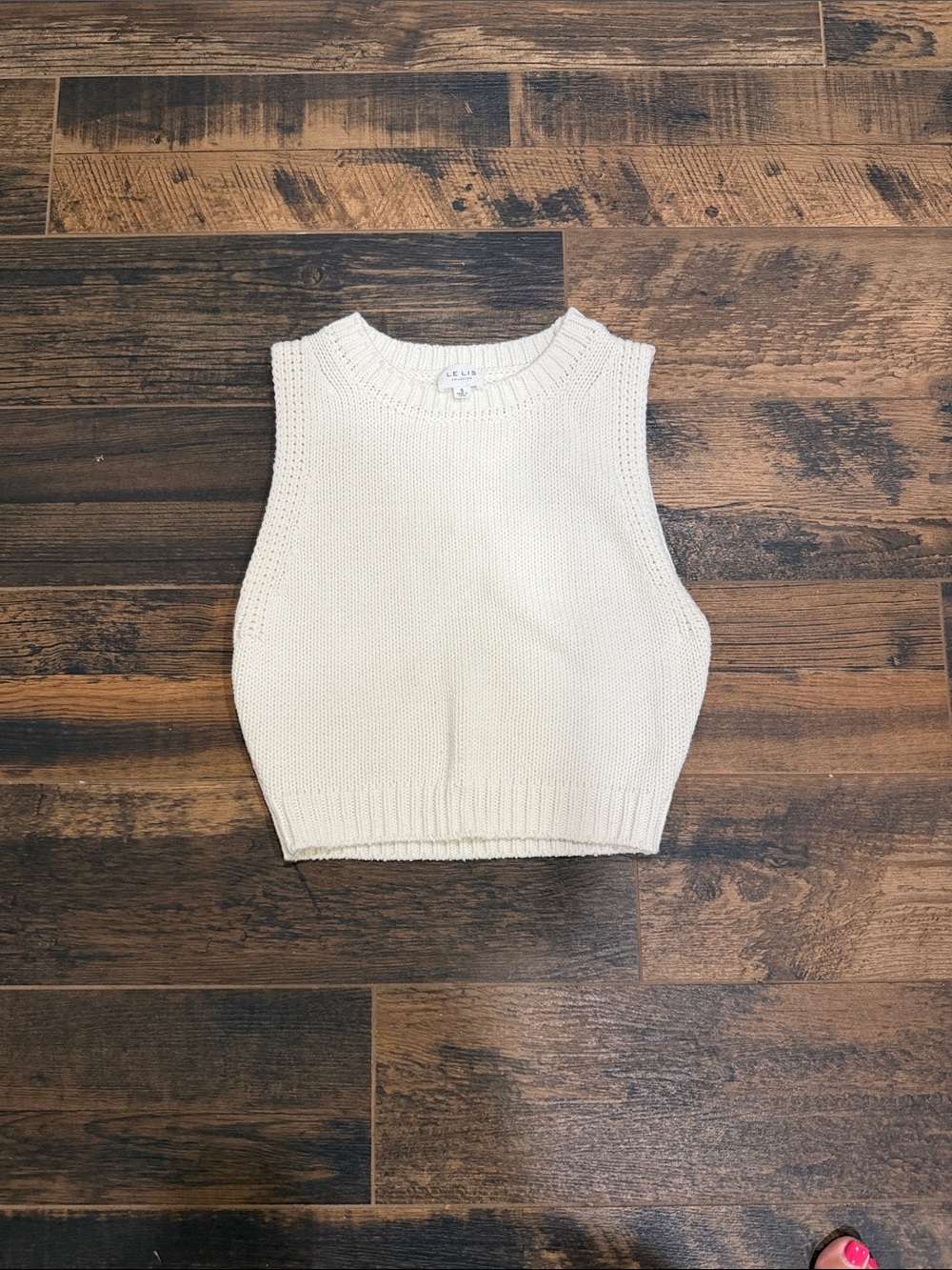 Le Lis Cream Sleeveless Crewneck Knit Top